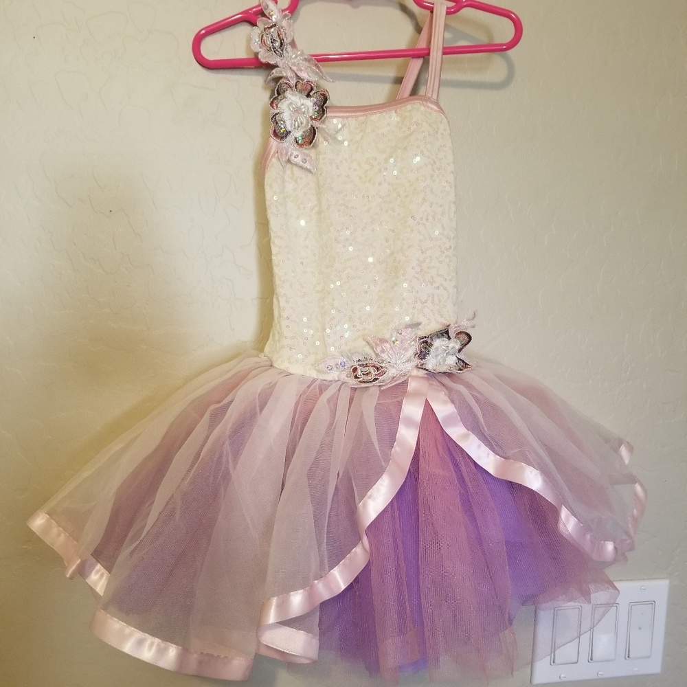 Girls dance outfit